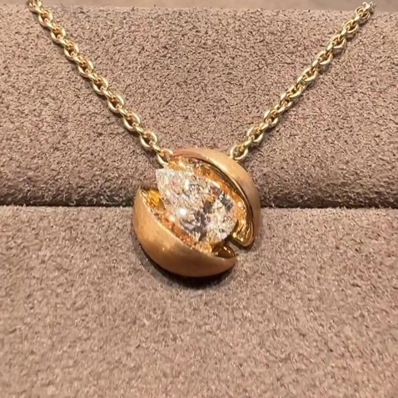 Jzora handmade golden pear cut chic & elegant sterling silver necklace