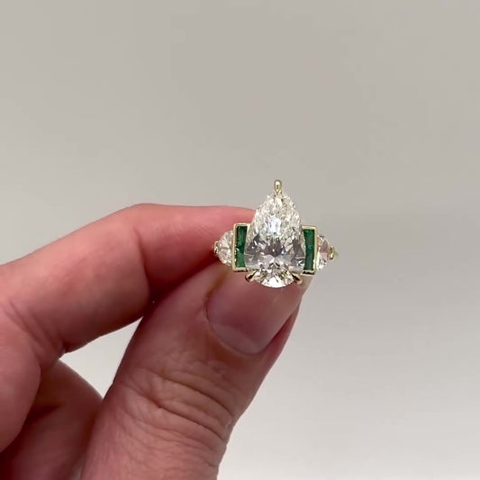 Jzora handmade gold-color pear cut with emerald accents sterling silver ring