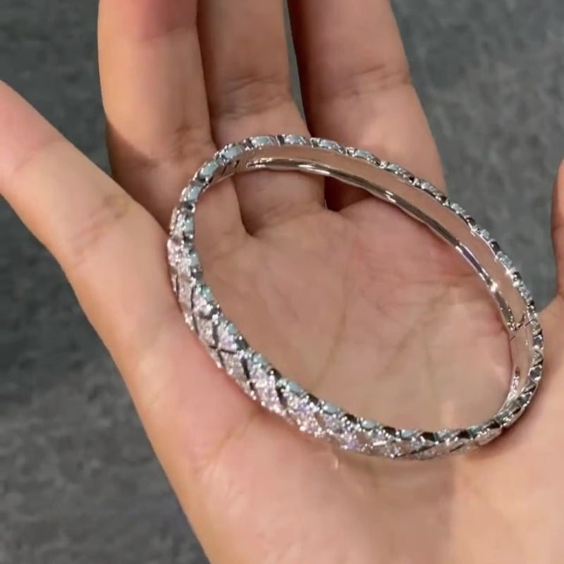 Jzora handmade shiny & elegant bracelet