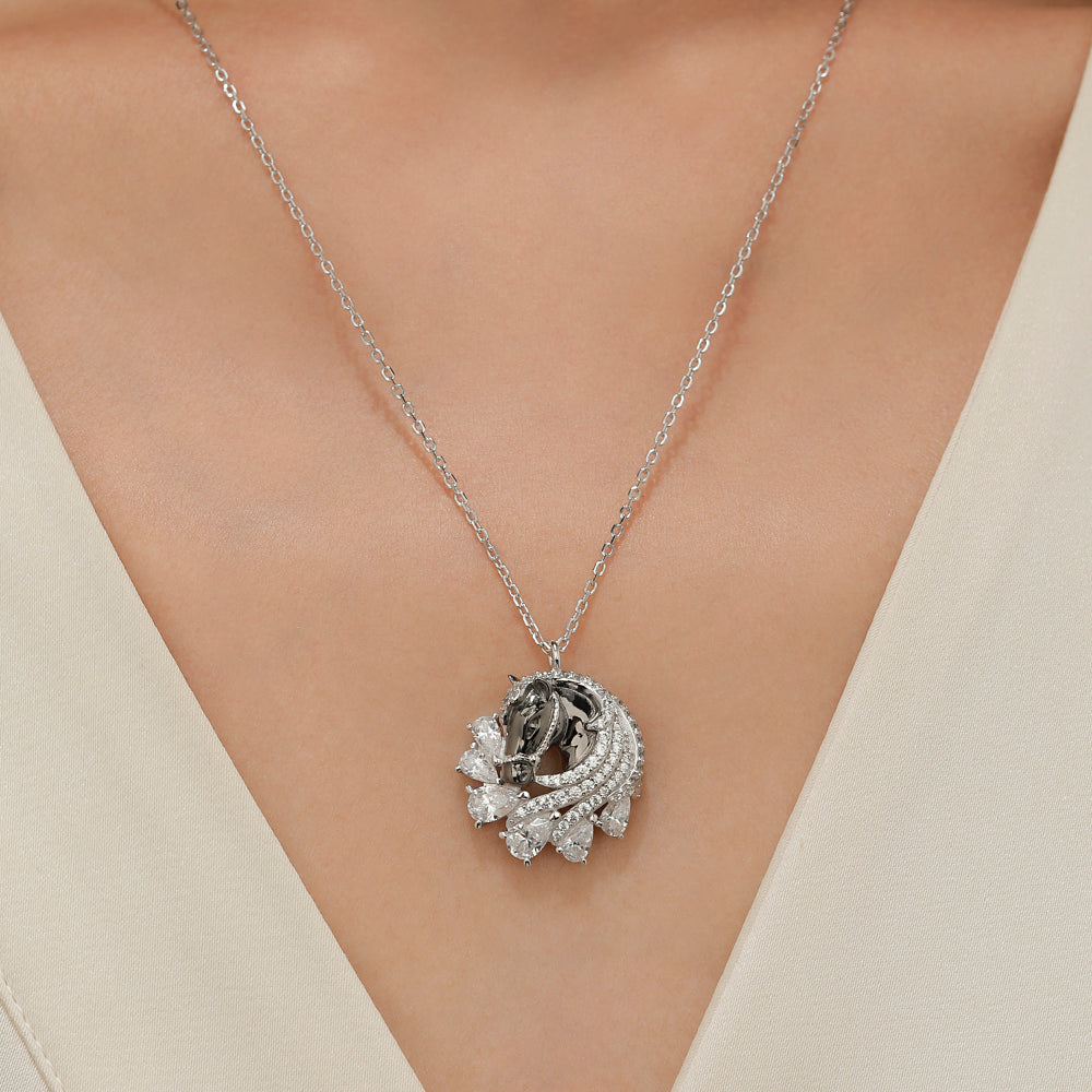 Jzora Handmade Classic Horse Sterling Silver Diamond Necklace