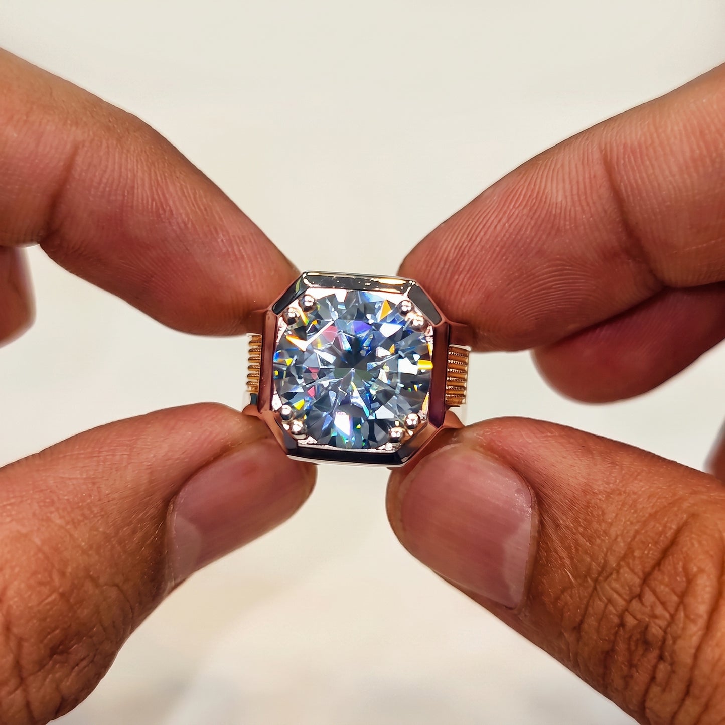 Jzora Handmade 10CT Gold & Silver Round Cut Moissanite Solitaire Men’s Wide Band Ring