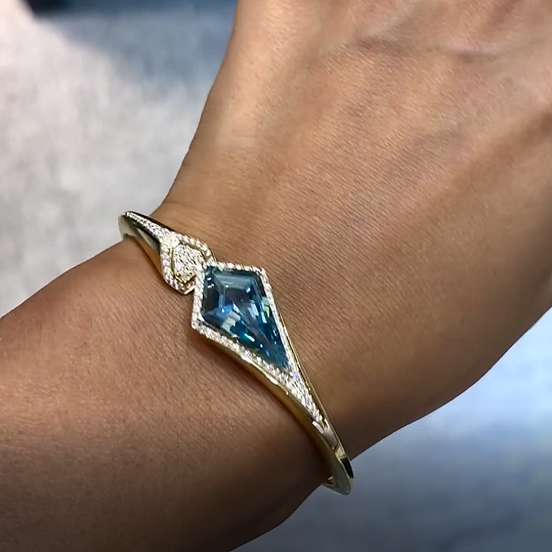 Jzora Handmade Asymmetric Shield-Cut Aqua Blue Open Cuff Bracelet