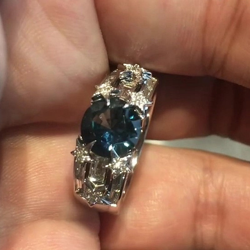 Jzora Handmade Round Cut Blue Sapphire Star‑Shaped Pave Accent Sparkling Fashion Ring