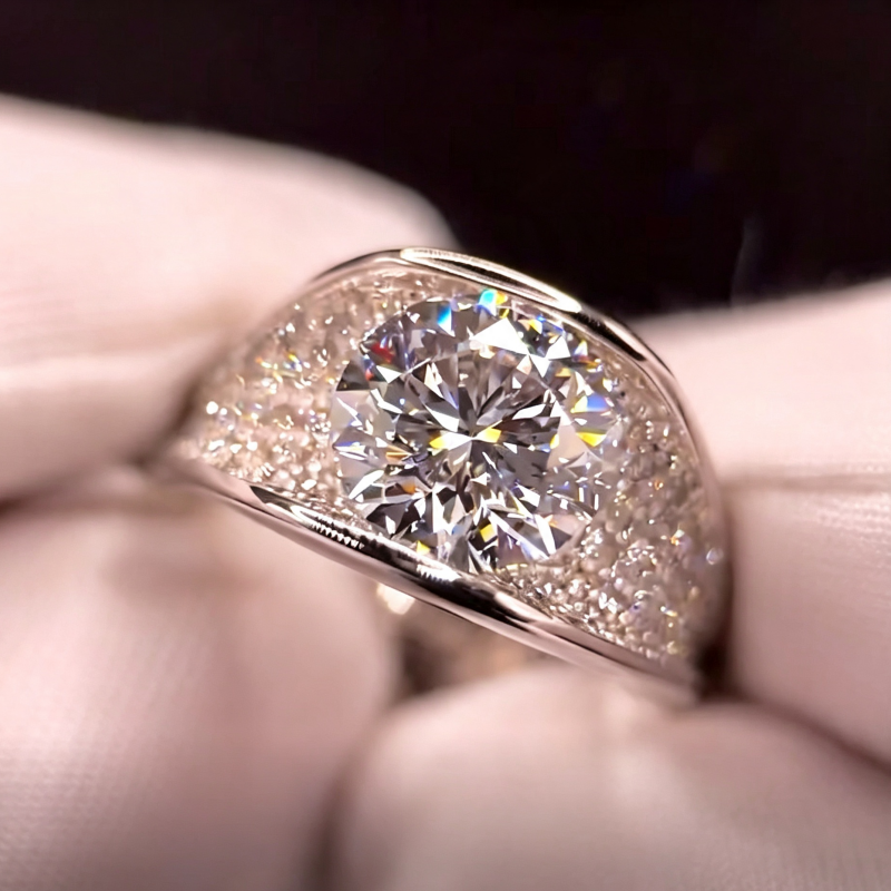 Jzora Handmade Elegant Round Cut Moissanite Center Stone Zircon Pavé Statement Ring