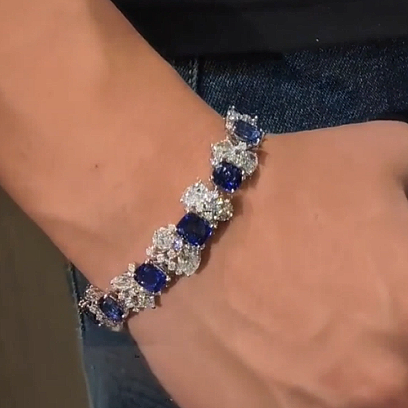 Jzora Handmade Vintage Glamour Blue Floral Link Bracelet