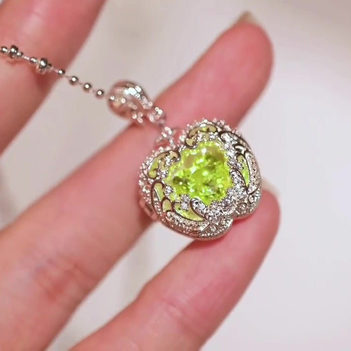 Jzora Handmade Cute Green Apple Openwork Heart Design Necklace