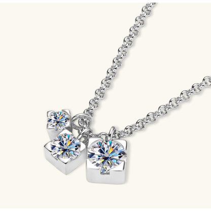 Jzora handmade 0.9ct round cut glamorous three-stone moissanite sterling silver necklace