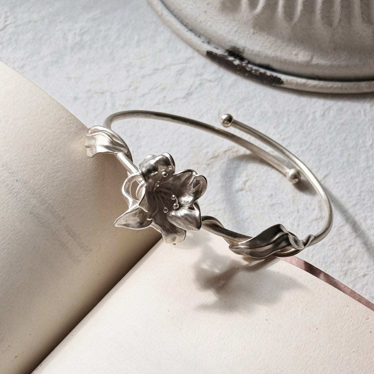 Jzora Handmade Unique lily Vine Adjustable Open-Cuff Bracelet