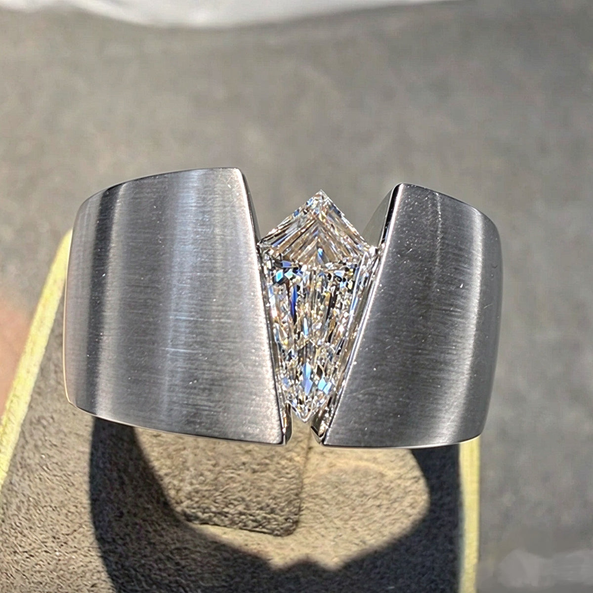 Jzora Handmade Bold Minimalist Floating Shield-Cut Solitaire Brushed Wide Band Men’s Ring