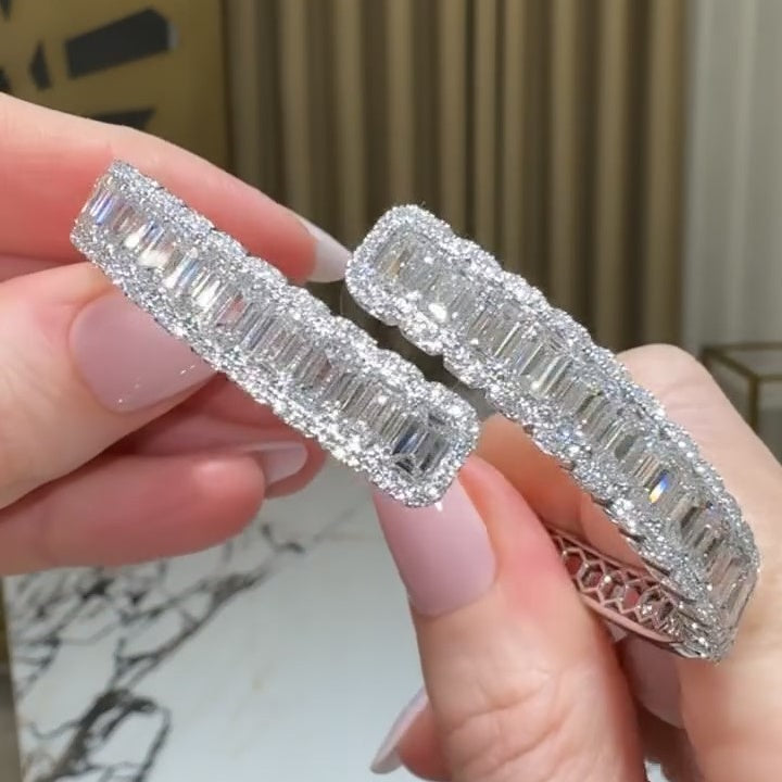 Jzora handmade stunning emerald cut open halo bracelet
