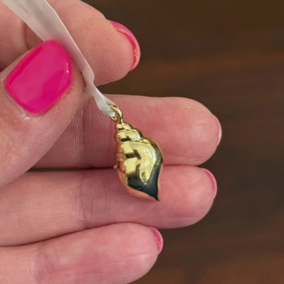 Jzora handmade golden seashell pendant with 0.62ct pear cut sparkle sterling silver necklace