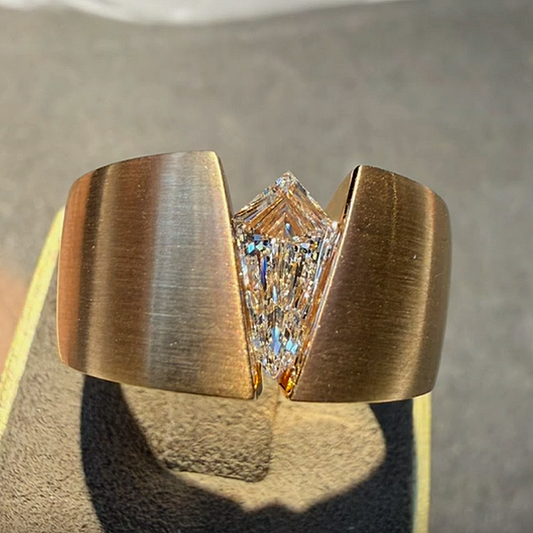 Jzora Handmade Bold Minimalist Floating Kite‑Cut Solitaire Brushed Wide Band Men’s Ring