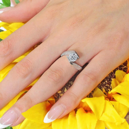 Jzora handmade classic 1ct round cut Moissanite sterling silver ring
