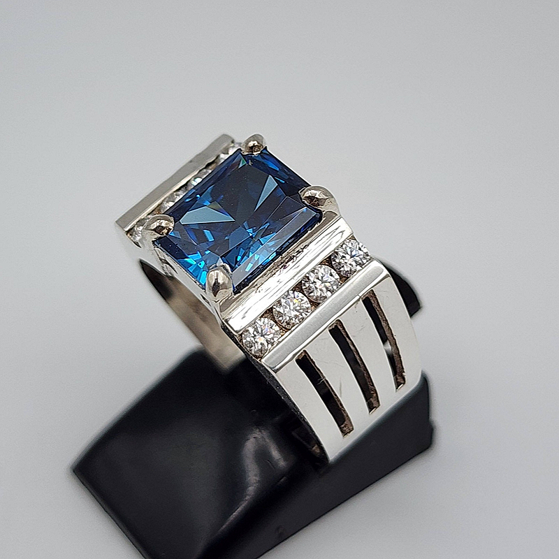 Jzora Handmade Modern Geometric Blue Sapphire CZ Men’s Luxury Statement Ring