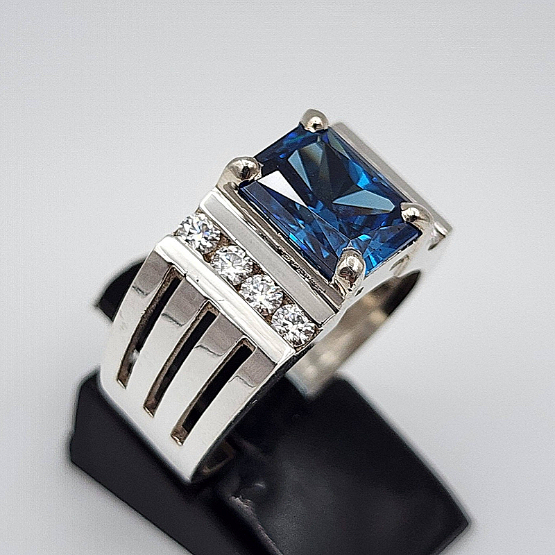 Jzora Handmade Modern Geometric Blue Sapphire CZ Men’s Luxury Statement Ring
