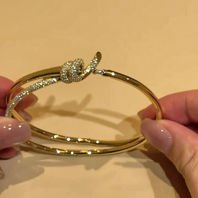 Jzora handmade elegant & classic gold knot pavé bracelet