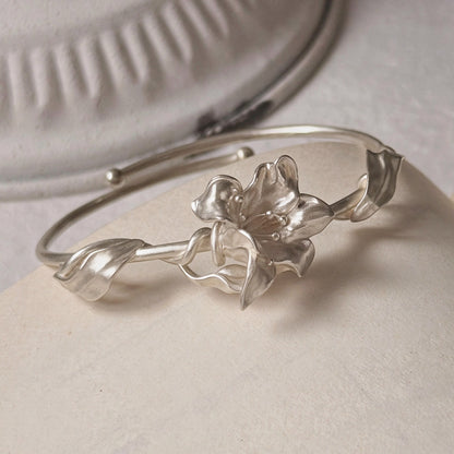 Jzora Handmade Unique lily Vine Adjustable Open-Cuff Bracelet