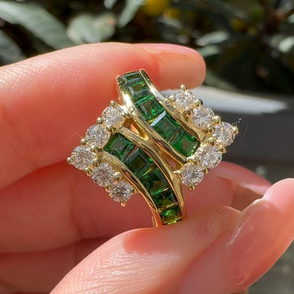Jzora Handmade Emerald Green Cocktail Unique Statement Ring