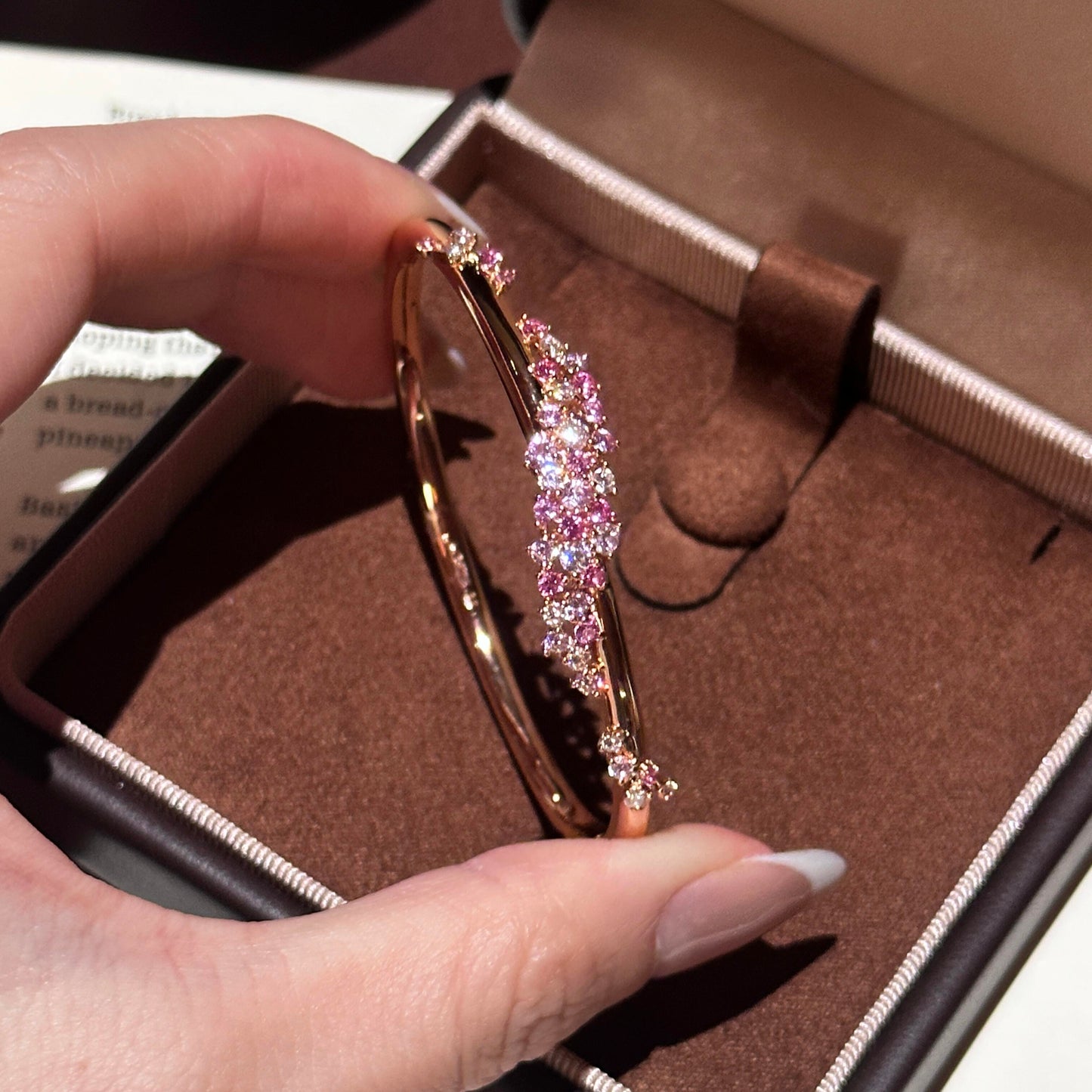 Jzora Handmade Sparkly Floral Design Romantic Pink Bracelet