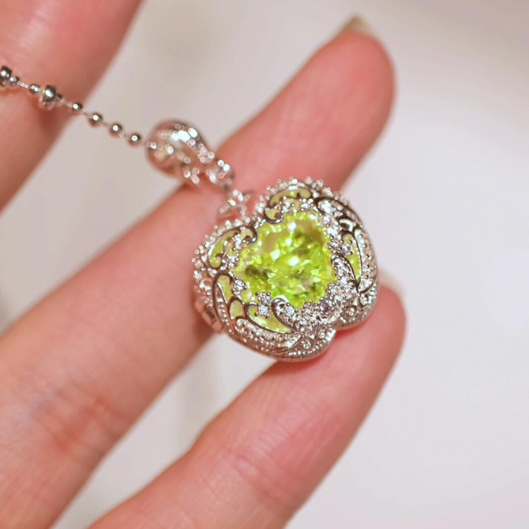 Jzora Handmade Cute Green Apple Openwork Heart Design Necklace